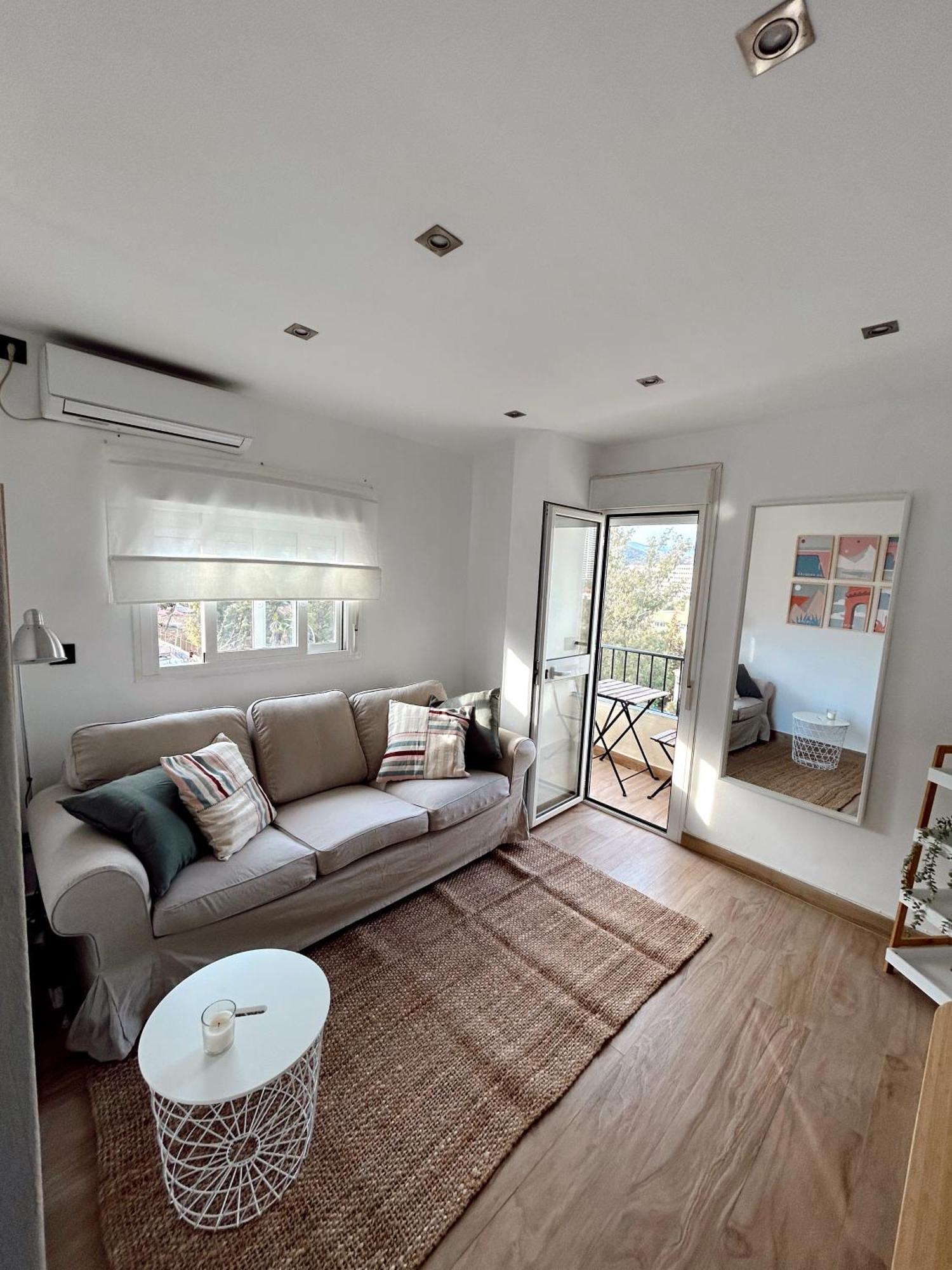 Cosy Trinidad Apartment มาลากา ภายนอก รูปภาพ