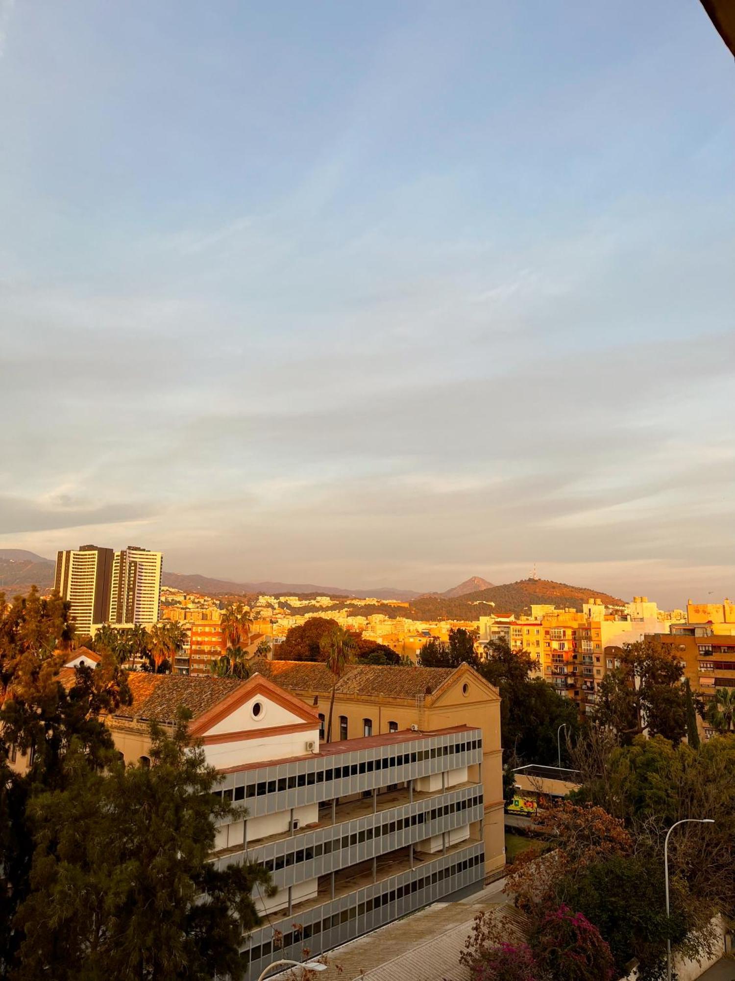 Cosy Trinidad Apartment มาลากา ภายนอก รูปภาพ
